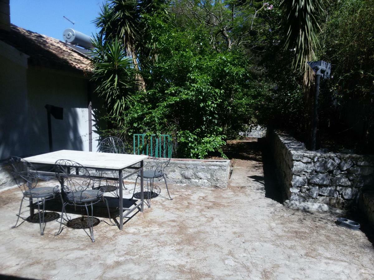 Villa Gianni Palermo Eksteriør billede